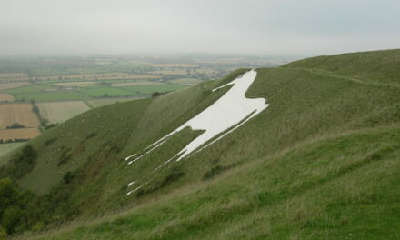 SINGING OVER WHITE HORSE DOWN