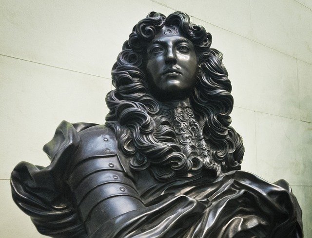YOUR DAILY BETRAYAL – Saturday 28th August 2021 – Delusions of grandeur