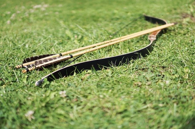 YOUR DAILY BETRAYAL – Thursday 14th October 2021 – Running amok with bow and arrows